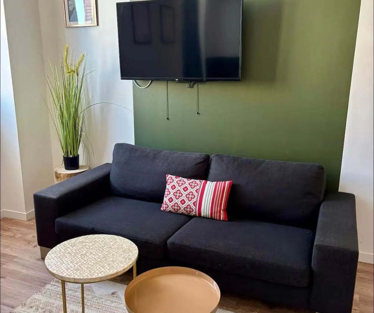Ficus Roanne Centre-Ville - Clim & Parking 0*,  프랑스
